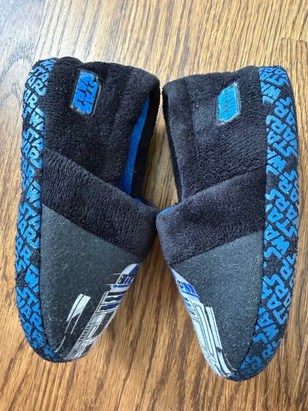 Star Wars R2-D2 Plush Slippers, Black & Blue, toddler size 7-8